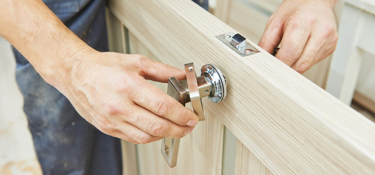 interior door repair San Clemente