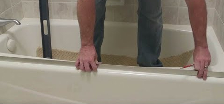 Sliding Shower Door Repair in San Clemente